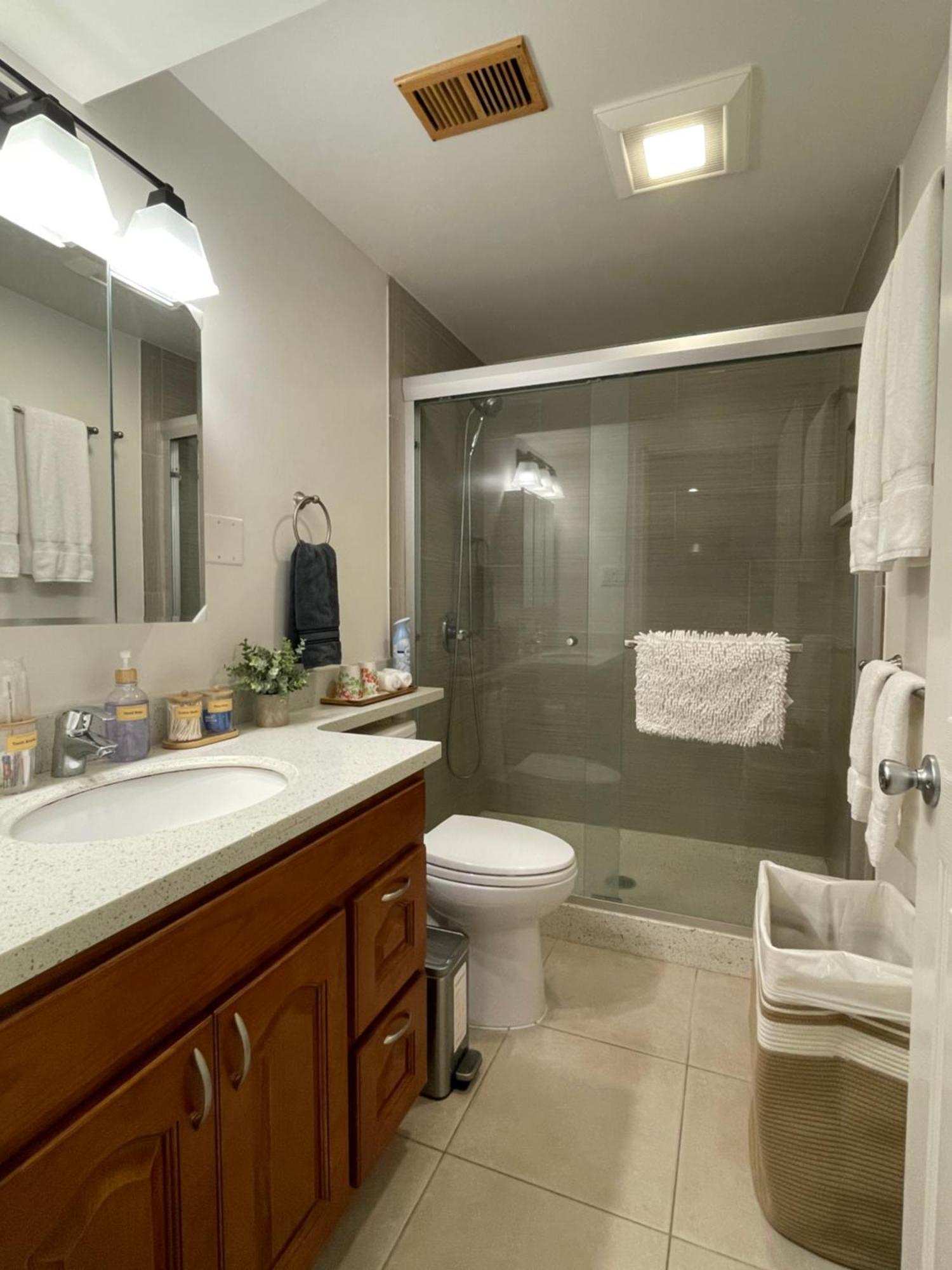 9Am Check-In Coastal Getaway - Luxe Suite Near Cliff, Lake & Local Shops Daly City Eksteriør billede